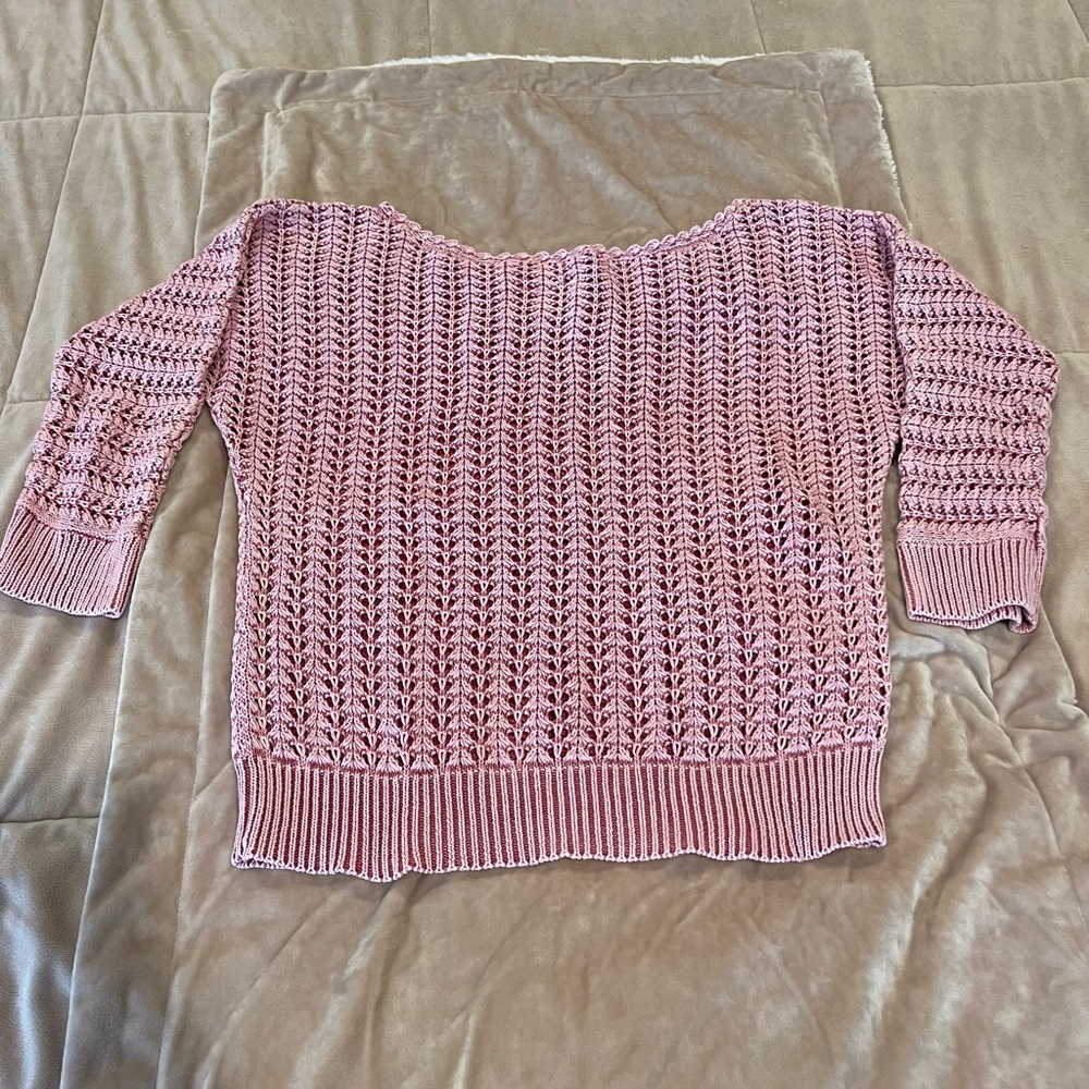 EUC Free People pink crochet knit 3/4 sleeve sweater size M